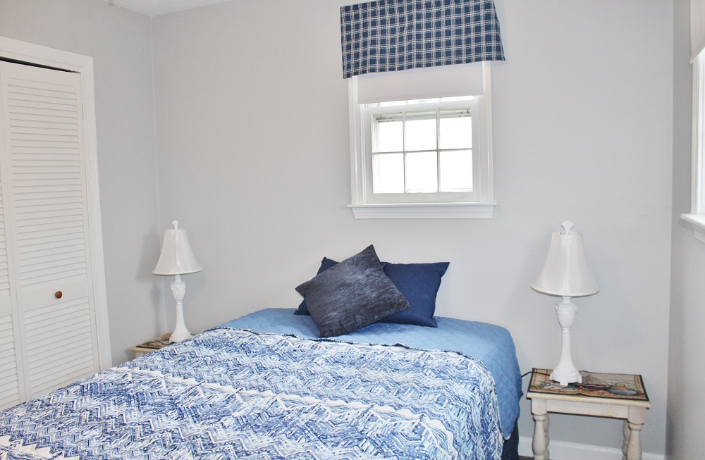 East Matunuck Beach House / Jerusalem